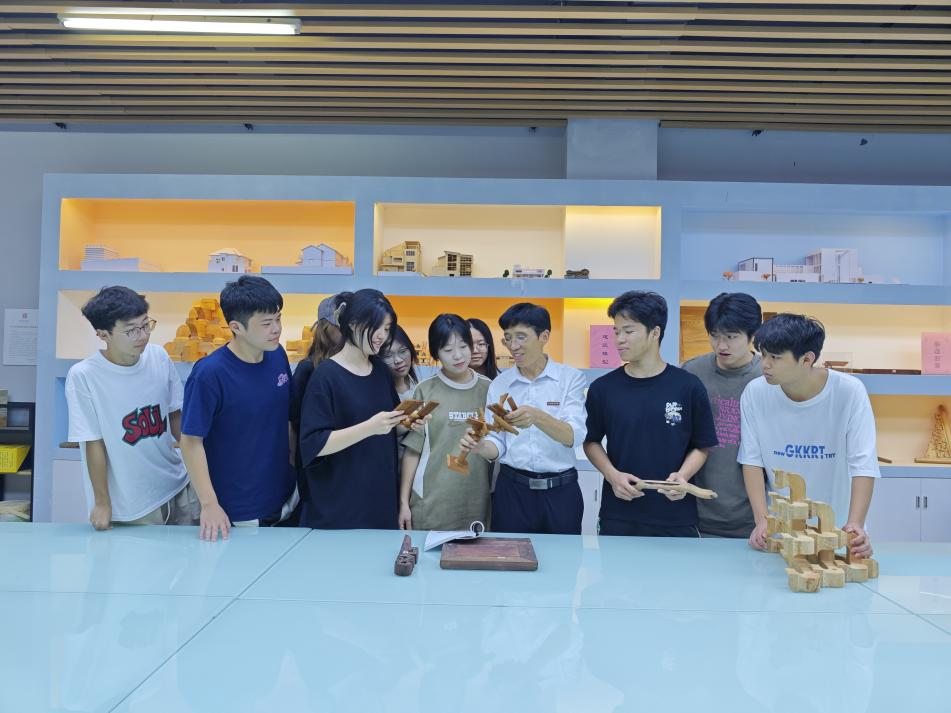1013396718882063.png 图片3.png